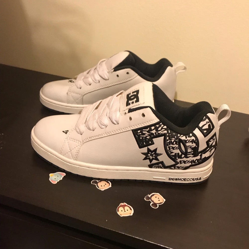 Dc shoes